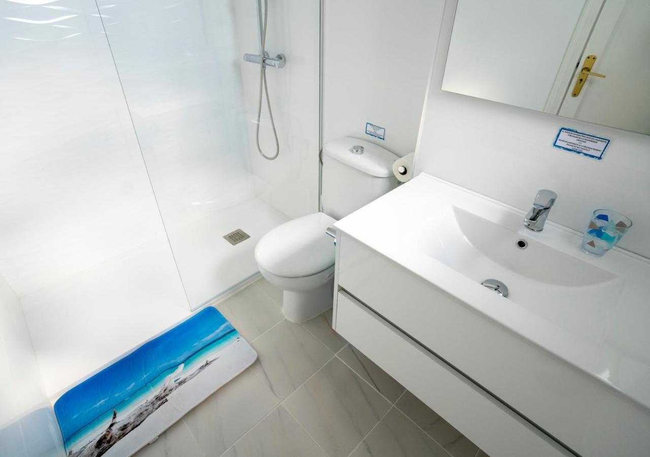 Sea Breeze Apartment 309 Costa Teguise Bagian luar foto