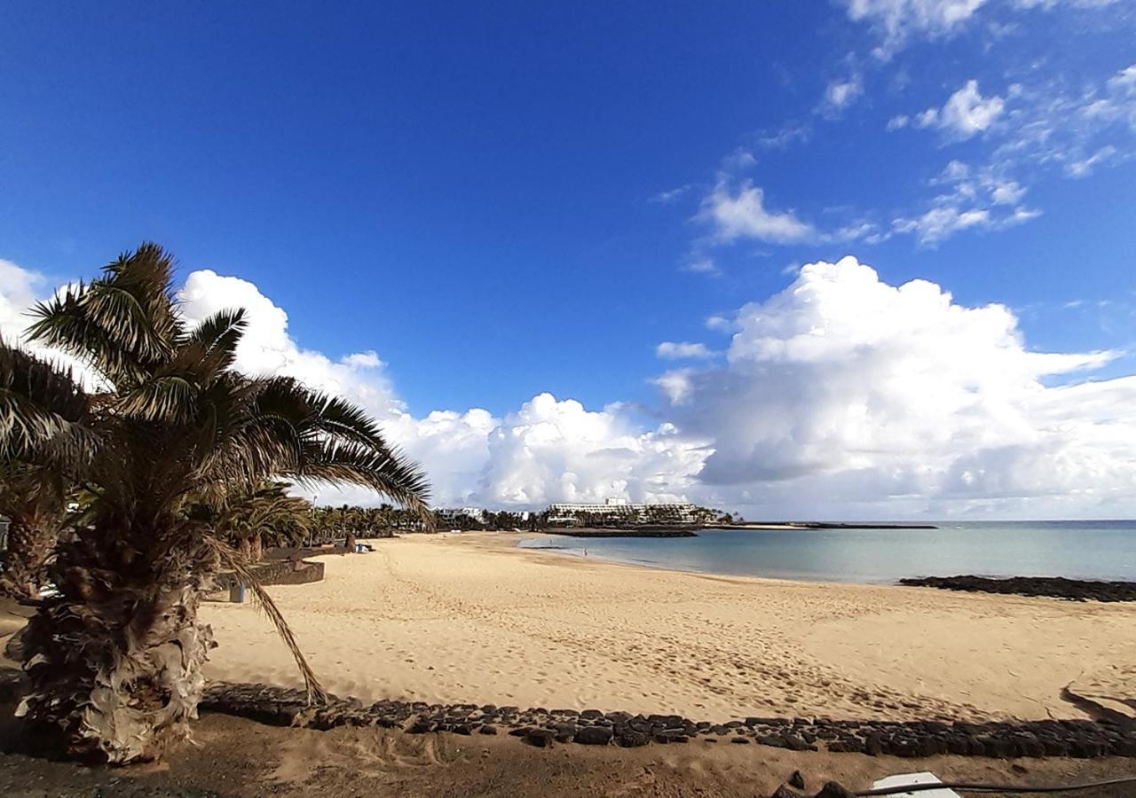 Sea Breeze Apartment 309 Costa Teguise Bagian luar foto
